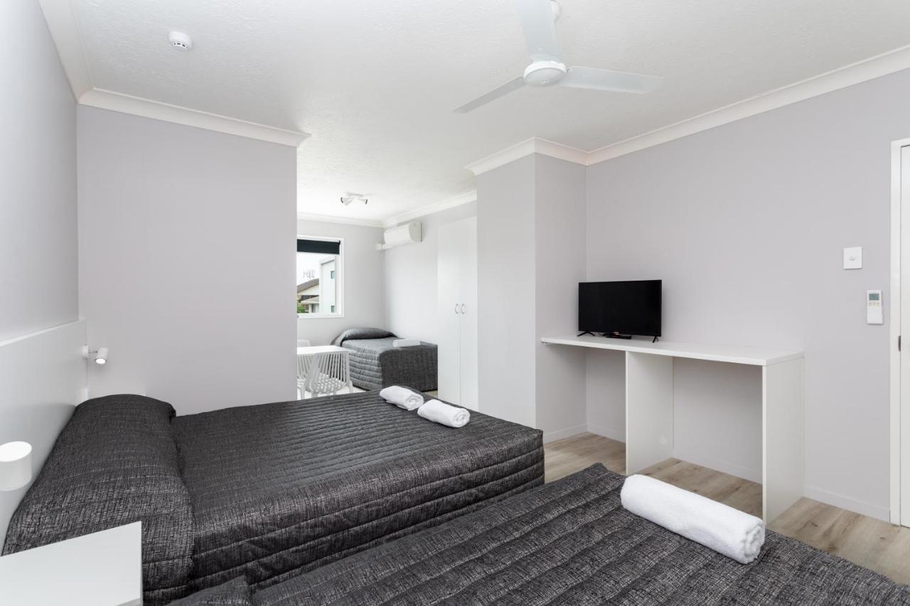 Burleigh Gold Coast Motel Екстер'єр фото